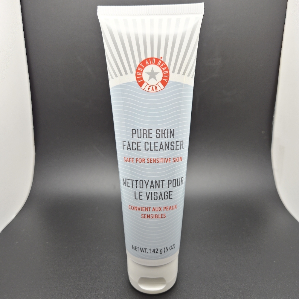 New Sealed FAB First Aid Beauty Pure Skin Face Cleanser 5 oz 142g FULL Size